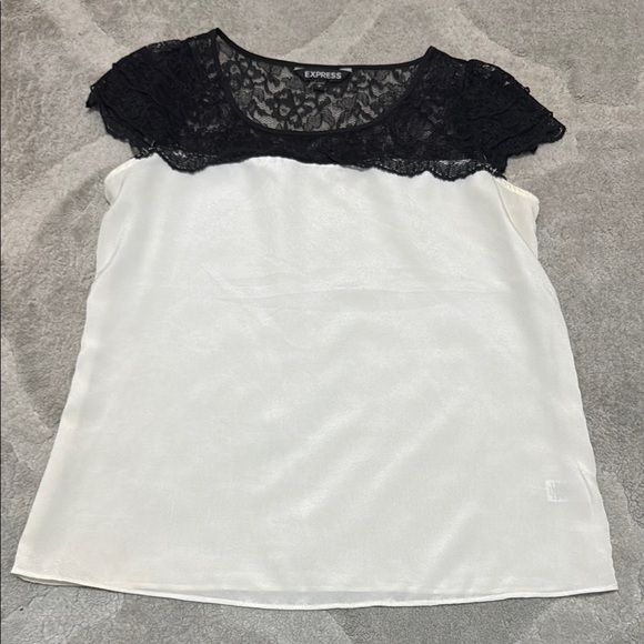 Express Black and White Lace Blouse - Picture 1 of 4